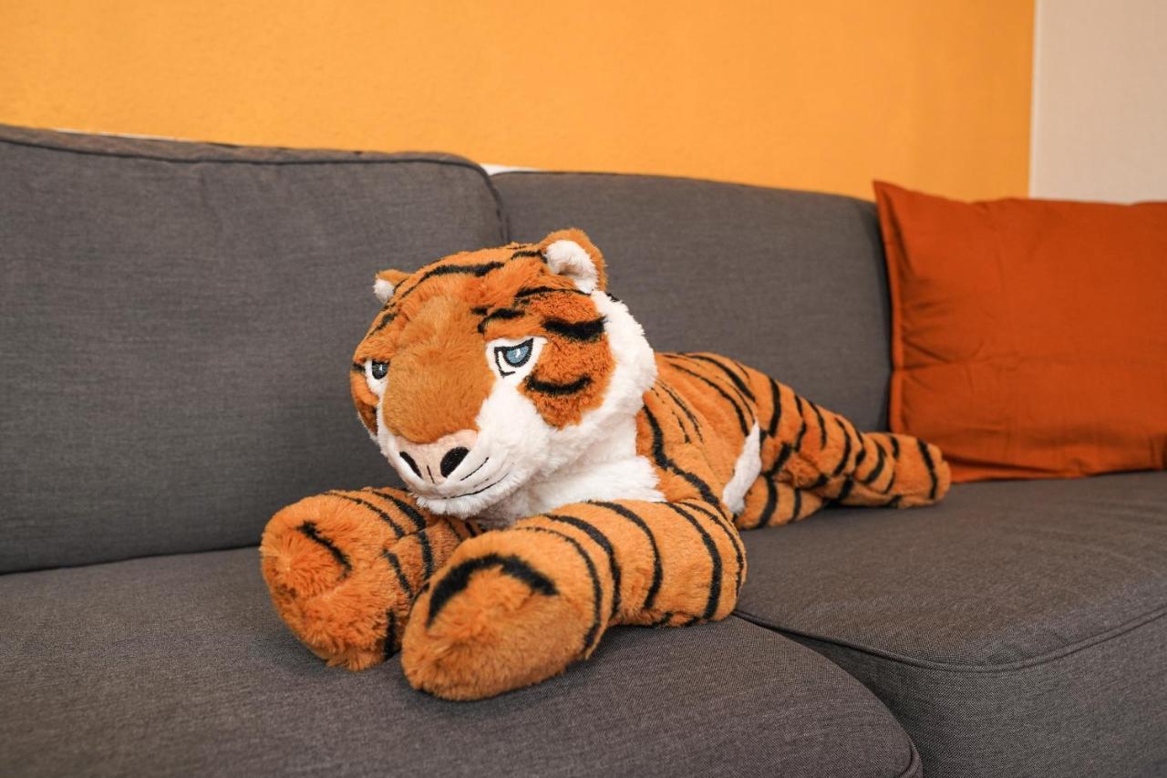Fullhouse - Halle - T28 - Tiger Apartment Kültér fotó